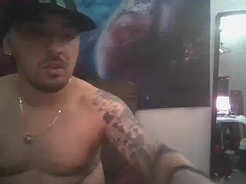 Snapshot of Antoniothedon chatting on February 2025 01:55:01 PM Antoniothedon online show from February 2025 01:55:01 PM