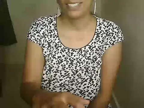 Snapshot of Rasika_Chennai69 chatting on December 2024 05:58:02 AM Rasika Chennai69 online show from December 2024 05:58:02 AM