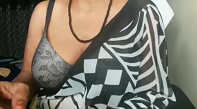 Snapshot of Rasika_Chennai69 chatting on January 2025 04:48:01 PM Rasika Chennai69 online show from January 2025 04:48:01 PM