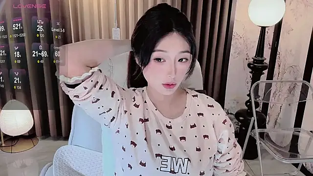 Snapshot of Yaikun0-0 chatting on November 2025 01:37:01 AM Yaikun0-0 online show from November 2025 01:37:01 AM