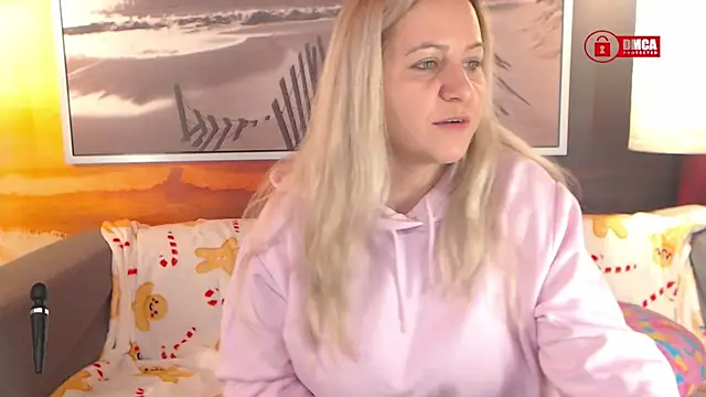 Snapshot of BigBoobsARRI chatting on December 2024 09:10:01 AM BigBoobsARRI online show from December 2024 09:10:01 AM