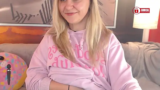 Snapshot of BigBoobsARRI chatting on January 2025 06:06:01 PM BigBoobsARRI online show from January 2025 06:06:01 PM