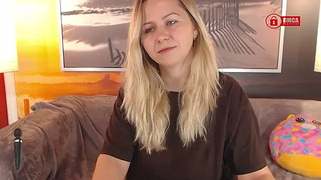 Snapshot of BigBoobsARRI chatting on January 2025 10:48:01 AM BigBoobsARRI online show from January 2025 10:48:01 AM