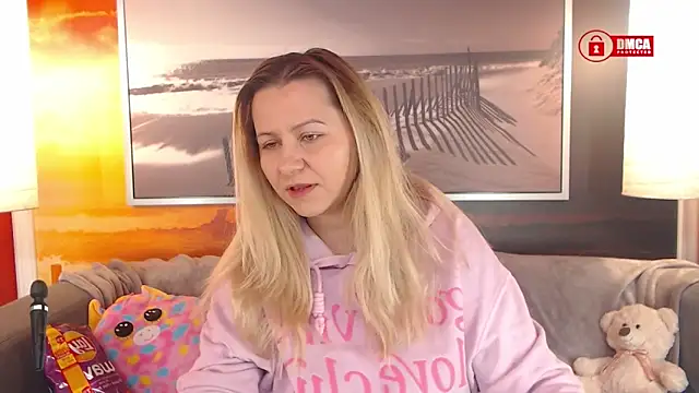 Snapshot of BigBoobsARRI chatting on February 2025 05:50:02 AM BigBoobsARRI online show from February 2025 05:50:02 AM