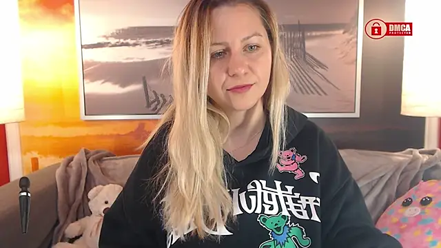 Snapshot of BigBoobsARRI chatting on February 2025 08:33:01 AM BigBoobsARRI online show from February 2025 08:33:01 AM