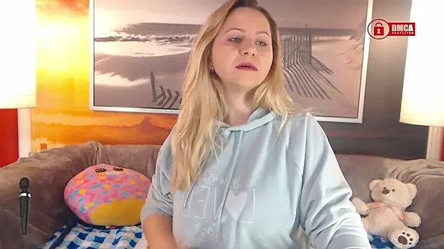 Snapshot of BigBoobsARRI chatting on February 2025 06:28:01 AM BigBoobsARRI online show from February 2025 06:28:01 AM