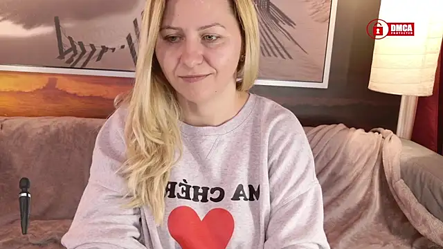 Snapshot of BigBoobsARRI chatting on March 2025 09:25:02 AM BigBoobsARRI online show from March 2025 09:25:02 AM