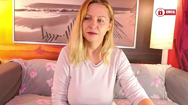 Snapshot of BigBoobsARRI chatting on October 2025 10:11:01 AM BigBoobsARRI online show from October 2025 10:11:01 AM