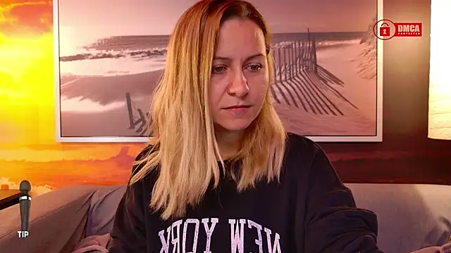 Snapshot of BigBoobsARRI chatting on October 2025 06:14:01 AM BigBoobsARRI online show from October 2025 06:14:01 AM