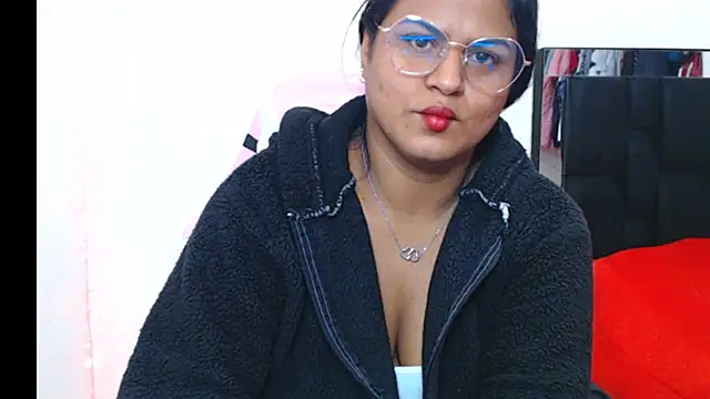 Snapshot of SweetAlmaa chatting on February 2025 09:42:02 AM SweetAlmaa online show from February 2025 09:42:02 AM