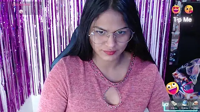 Snapshot of SweetAlmaa chatting on February 2026 10:24:01 AM SweetAlmaa online show from February 2026 10:24:01 AM