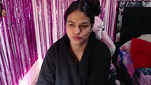 Snapshot of SweetAlmaa chatting on June 2026 09:55:02 AM SweetAlmaa online show from June 2026 09:55:02 AM