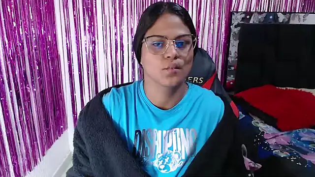 Snapshot of SweetAlmaa chatting on June 2026 10:12:02 AM SweetAlmaa online show from June 2026 10:12:02 AM