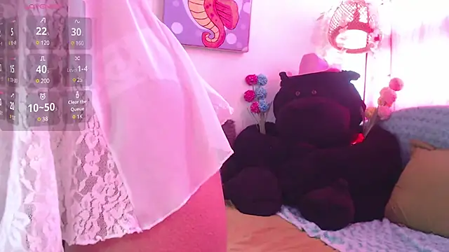 Snapshot of sexycouple_lat chatting on March 2025 03:10:02 PM sexycouple lat online show from March 2025 03:10:02 PM