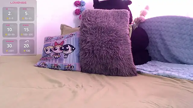 Snapshot of sexycouple_lat chatting on March 2025 06:18:01 PM sexycouple lat online show from March 2025 06:18:01 PM