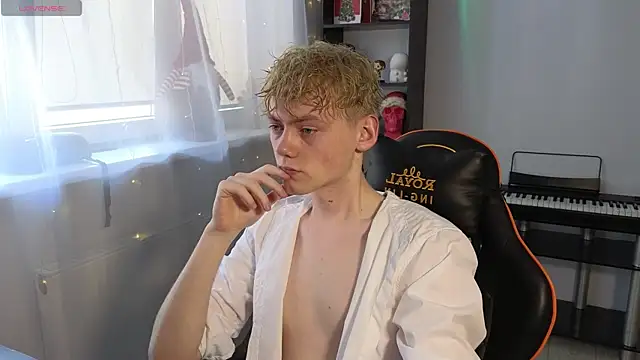 Keytaro online show from March 2025 09:32:02 AM