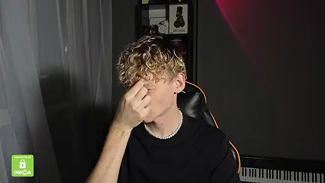 Keytaro online show from September 2025 11:37:01 PM