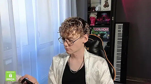 Keytaro online show from September 2025 06:37:02 AM