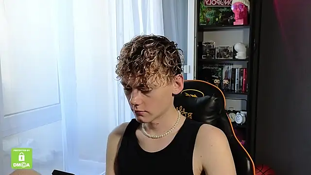 Keytaro online show from September 2025 10:20:01 AM