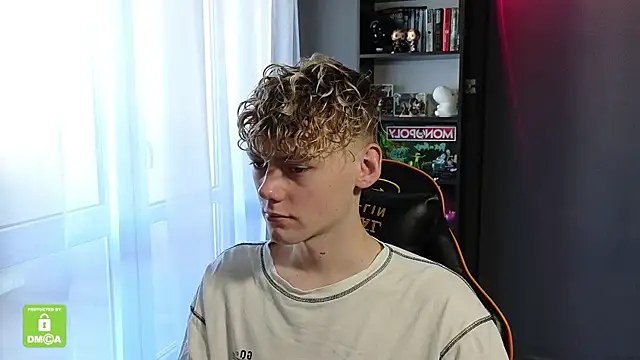 Keytaro online show from October 2025 09:22:02 AM