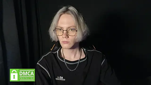 Snapshot of Keytaro chatting on June 2026 09:42:02 PM Keytaro online show from June 2026 09:42:02 PM