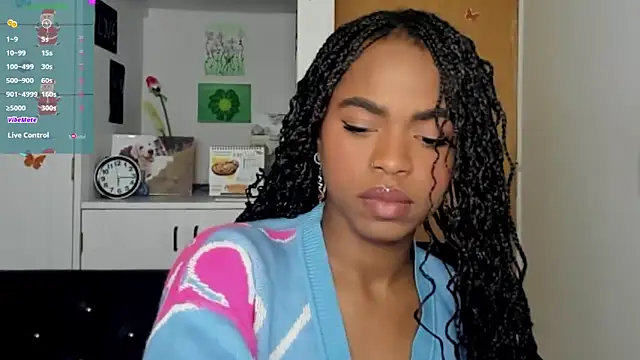 Snapshot of Marce_22 chatting on December 2024 11:12:02 PM Marce 22 online show from December 2024 11:12:02 PM