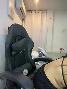 Belissa miller online show from March 2026 04:01:01 PM