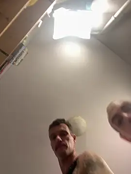 Snapshot of UnCuTupTheBuTT chatting on September 2025 01:56:01 PM UnCuTupTheBuTT online show from September 2025 01:56:01 PM