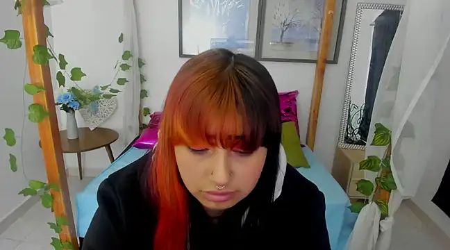 lussyevans24 online show from January 2025 06:56:02 AM