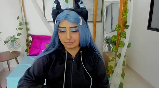 lussyevans24 online show from February 2025 09:23:01 AM