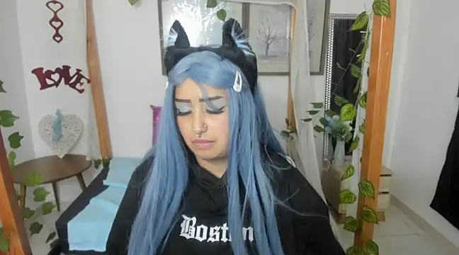 lussyevans24 online show from March 2025 09:34:02 AM