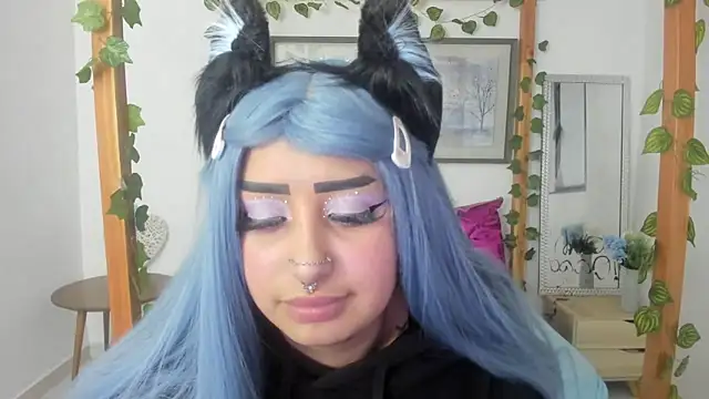 lussyevans24 online show from March 2025 03:47:01 AM