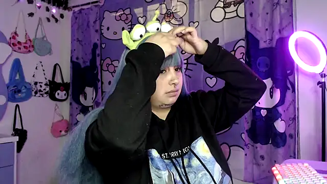 lussyevans24 online show from October 2025 06:25:01 AM