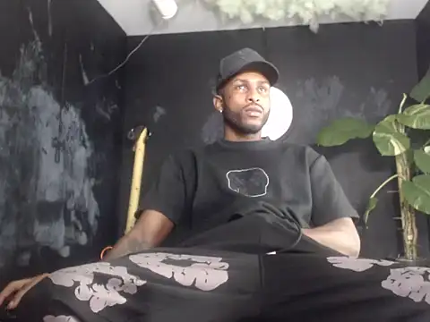 Ostinsanto online show from February 2026 03:58:01 AM