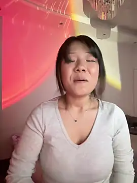 Kim SLO online show from March 2026 02:17:01 PM