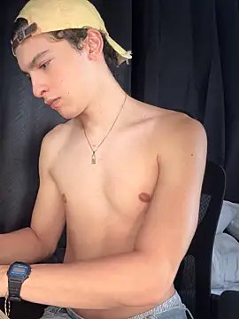 cybercosmiiic online show from September 2025 08:31:01 PM