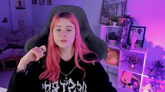 LexiWenford online show from December 2024 05:42:02 AM