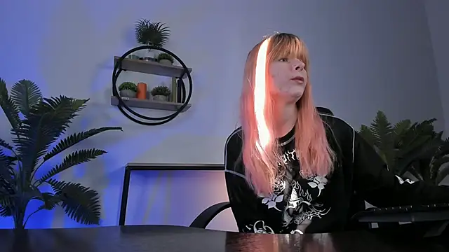 LexiWenford online show from February 2025 05:42:02 AM