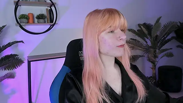 LexiWenford online show from March 2025 05:53:02 AM