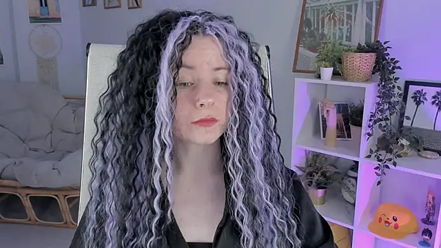 LexiWenford online show from March 2025 08:55:02 AM