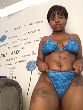 Snapshot of DiamondGoddes chatting on January 2025 07:15:02 AM DiamondGoddes online show from January 2025 07:15:02 AM