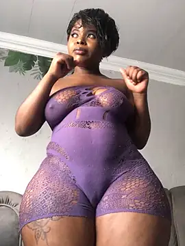 Snapshot of DiamondGoddes chatting on March 2025 12:55:01 PM DiamondGoddes online show from March 2025 12:55:01 PM