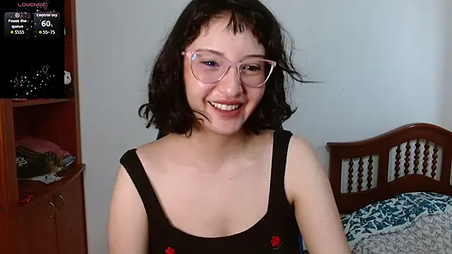 Snapshot of alexaa08 chatting on October 2025 01:15:02 PM alexaa08 online show from October 2025 01:15:02 PM