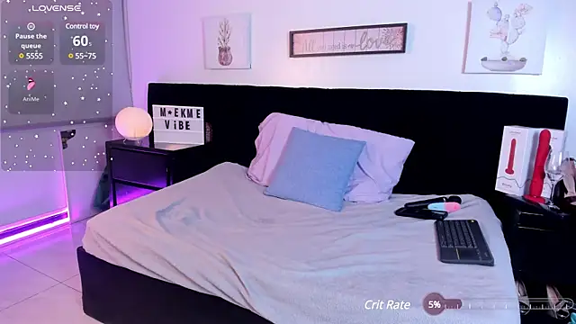 Snapshot of Natasha_Kinski chatting on January 2025 11:54:01 PM Natasha Kinski online show from January 2025 11:54:01 PM