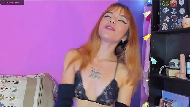 kittyzenn online show from January 2025 04:48:01 PM