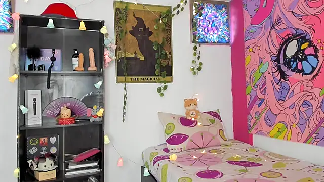 kittyzenn online show from March 2025 06:00:01 PM