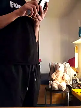 Dennis 2024 online show from January 2025 08:00:01 AM