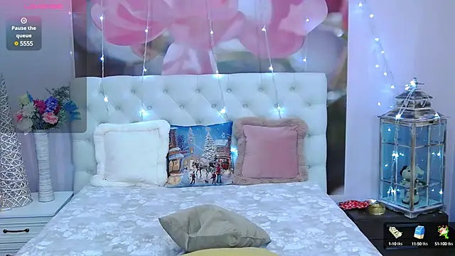 VioletUmi online show from January 2025 11:23:02 AM