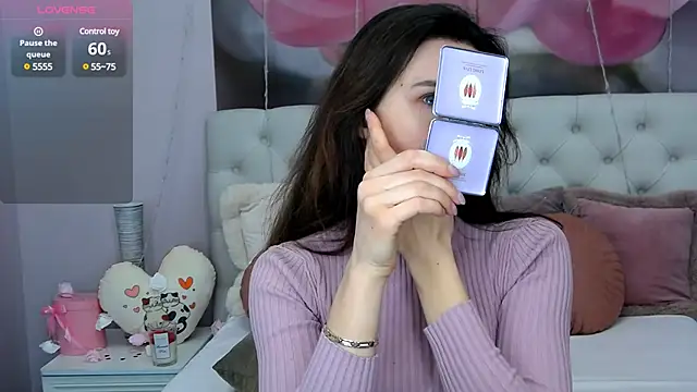 VioletUmi online show from February 2025 08:17:01 AM