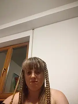 CoddessCrystal online show from September 2025 07:08:01 PM